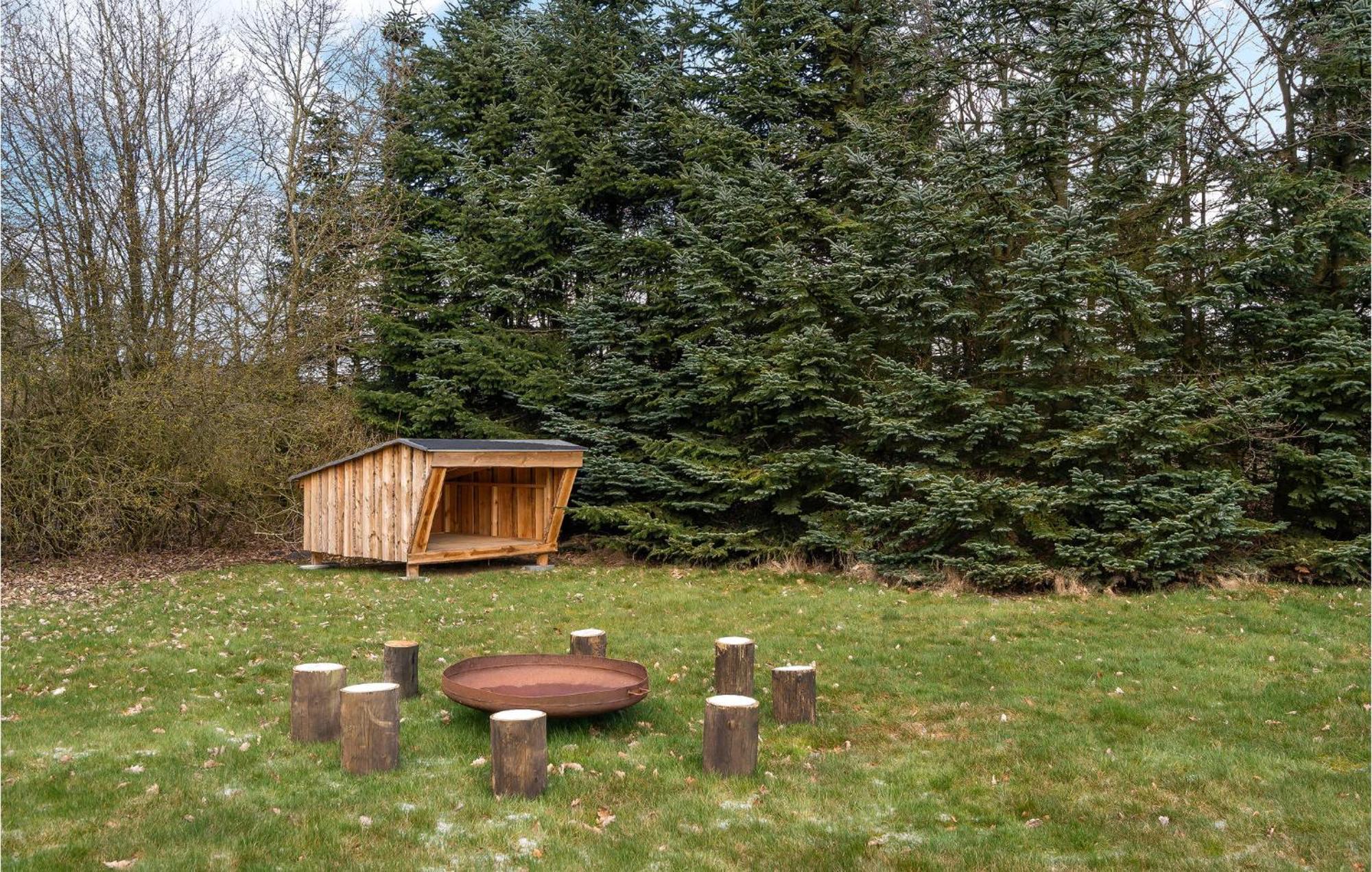 Gorgeous Home In Grindsted With Wifi Екстериор снимка